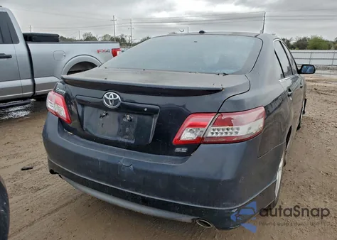 2011 Toyota Camry Se z USA, uszkodzony, nr VIN 4T1BK3EK1BU126244